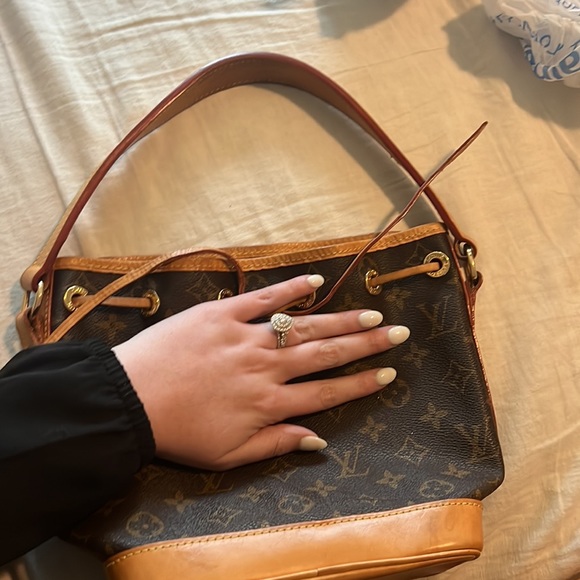 Louis Vuitton bucket bag - Picture 12 of 12